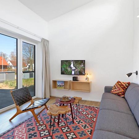 Amazing Home In Lembruch-Duemmer See With Kitchen Zewnętrze zdjęcie