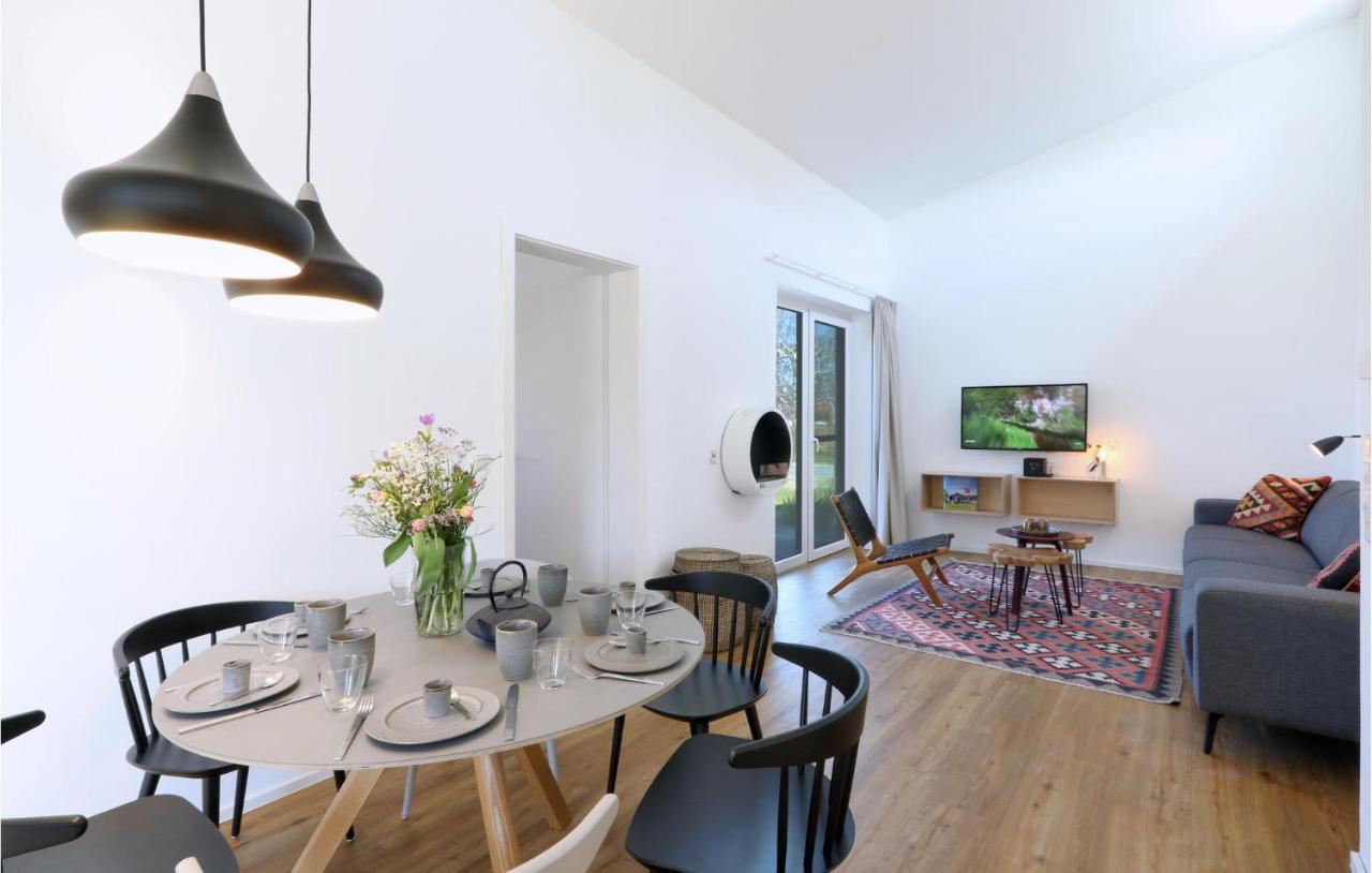 Amazing Home In Lembruch-Duemmer See With Kitchen Zewnętrze zdjęcie